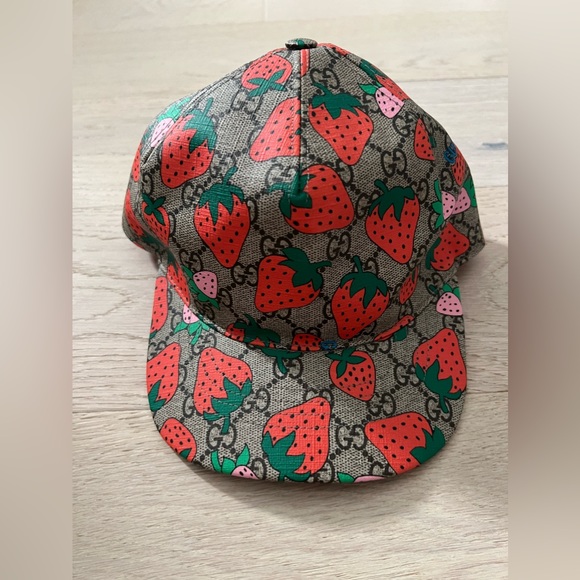 Gucci Accessories - Authentic Gucci Beige GG Strawberry monogram baseball hat